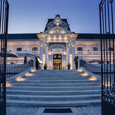 Best Western Premier Hotel De La Cite Royale Loches Bagian luar foto